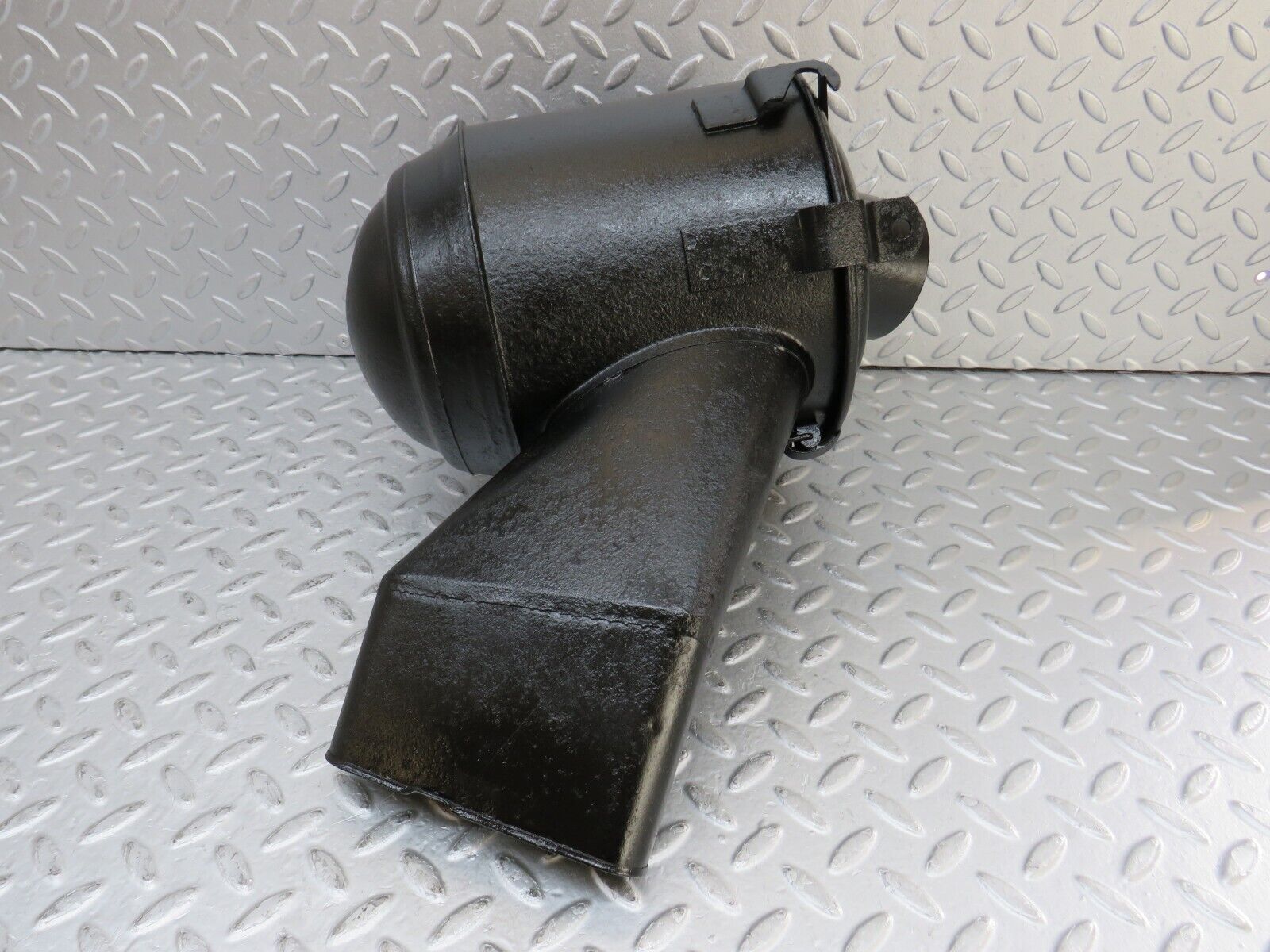 35935 Mercedes-Benz W108 Air Filter Box Housing 4512085165