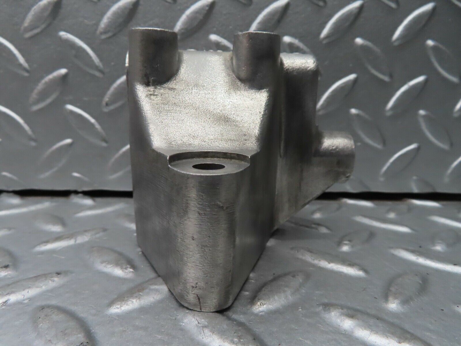 21278 Mercedes-Benz W123 230E Alternator Generator Bracket 1021550135