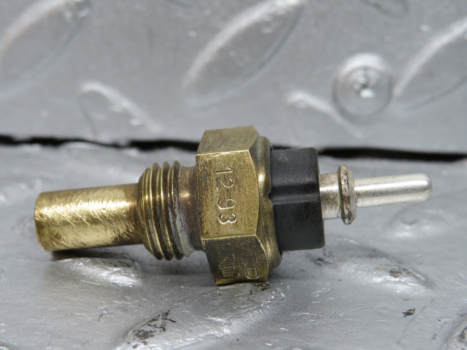 38664 Mercedes-Benz R129 280SL Coupe Coolant Temperature Sensor VDO 0055421017