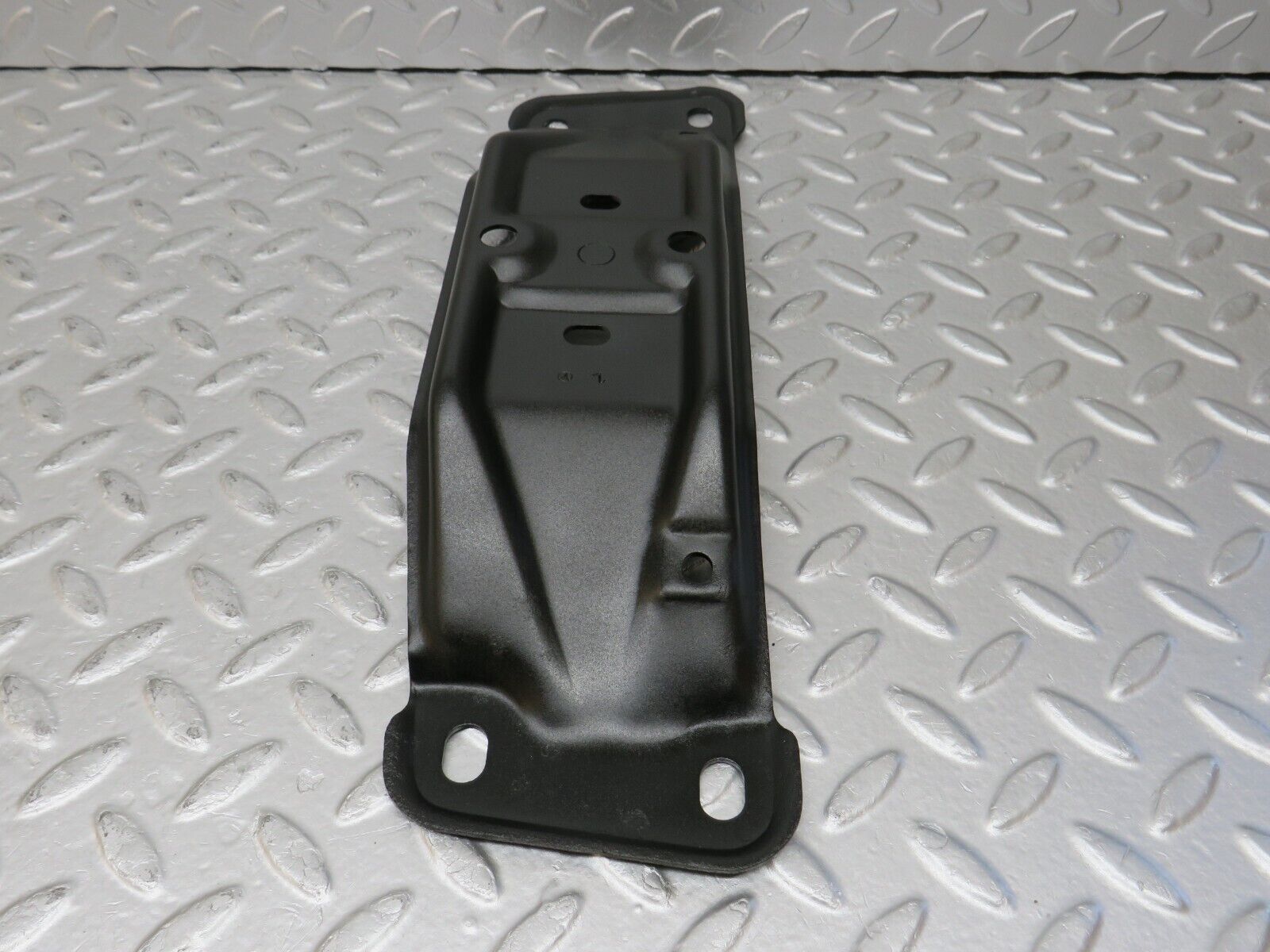 34602 Mercedes-Benz C126 380SEC Coupe Gearbox Mount Bracket