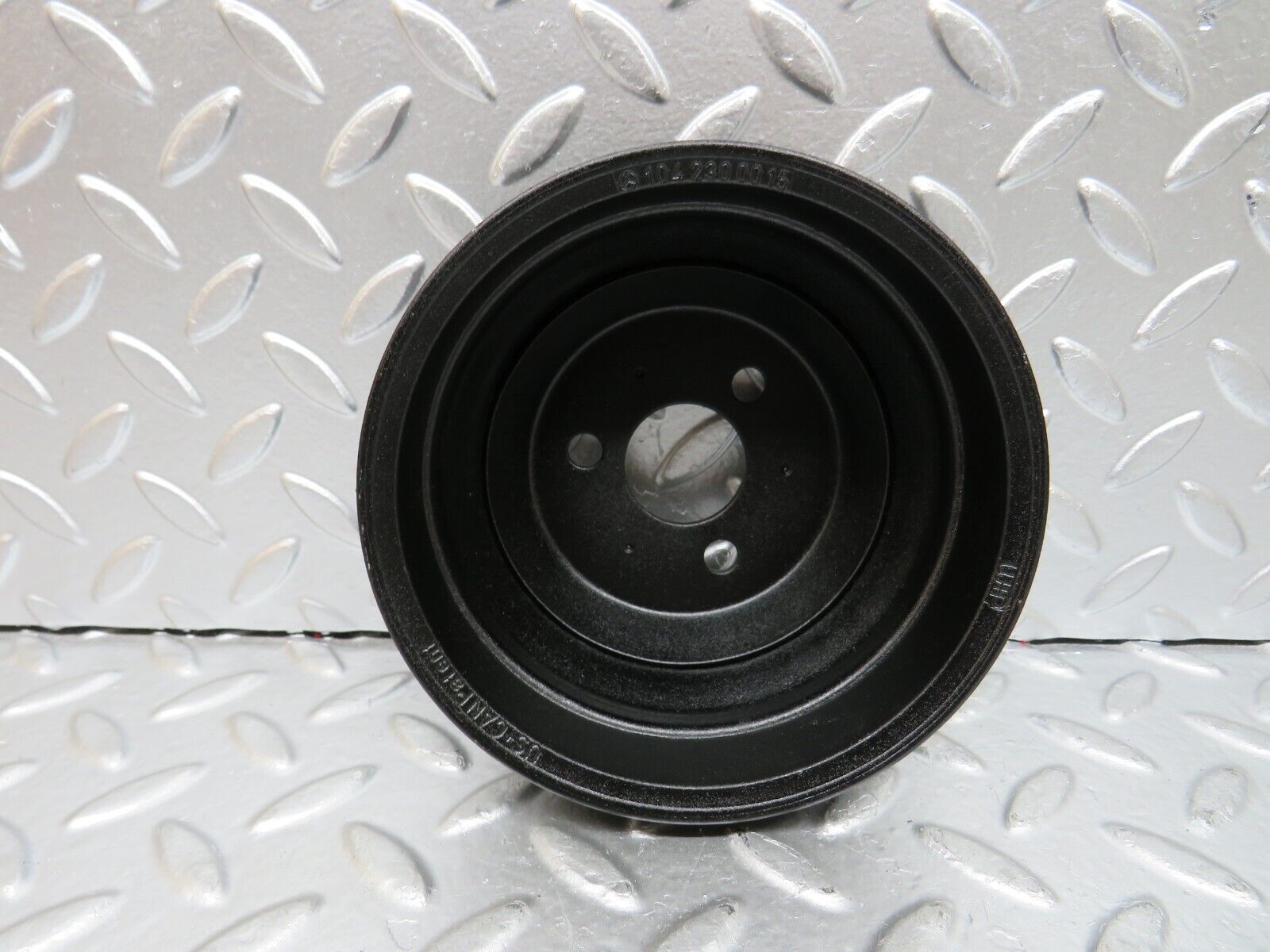 24819 Mercedes-Benz W140 S320 Water Pump Pulley 1042300015