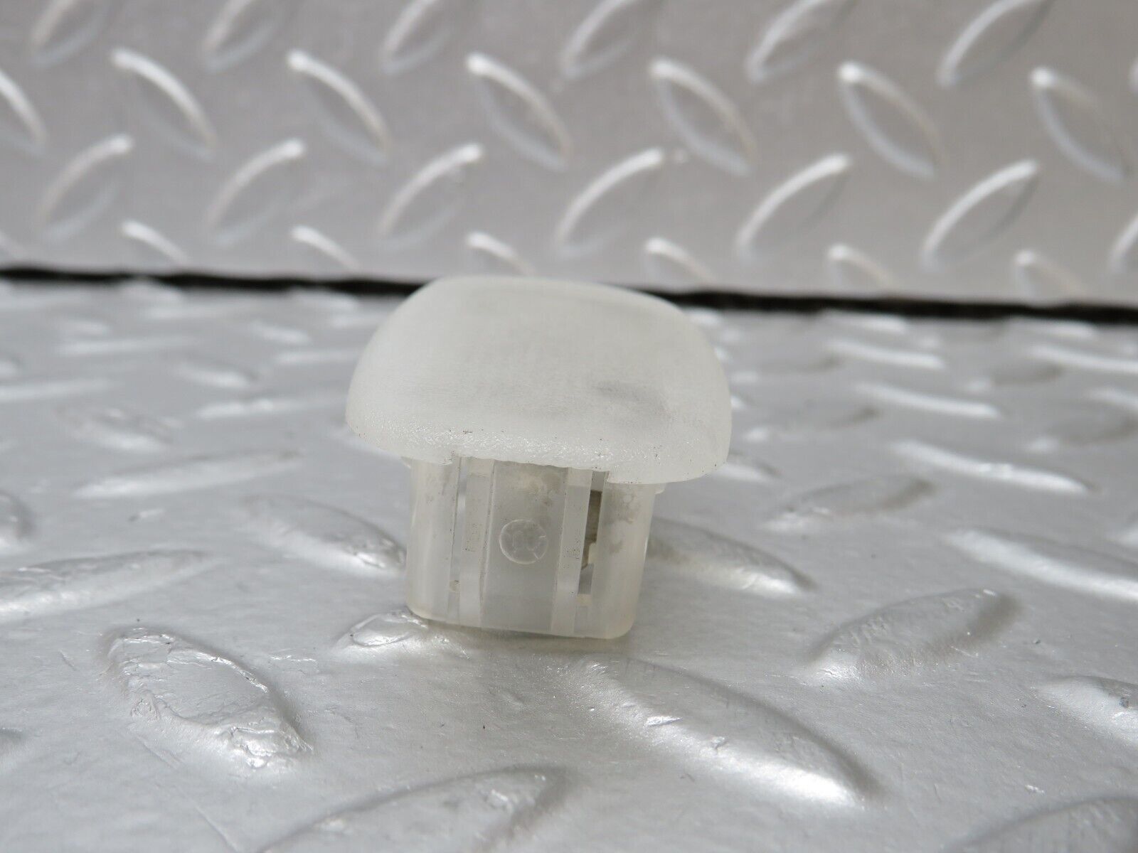 34763 Mercedes-Benz W210 320E Interior Roof Light 2088200501