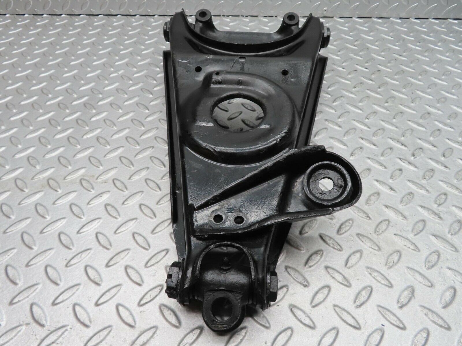 12585 Mercedes-Benz W108 280SE 3.5 Front Left Lower Control Arm