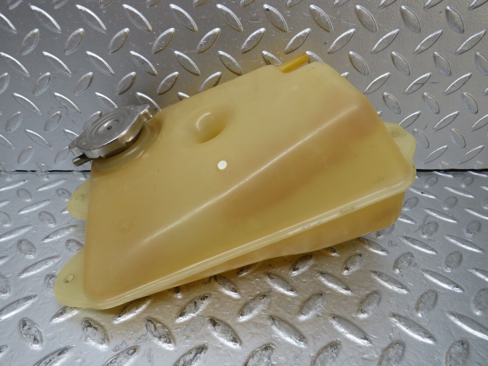26150 Mercedes-Benz W116 450SE Coolant Tank Reservoir 1165000249