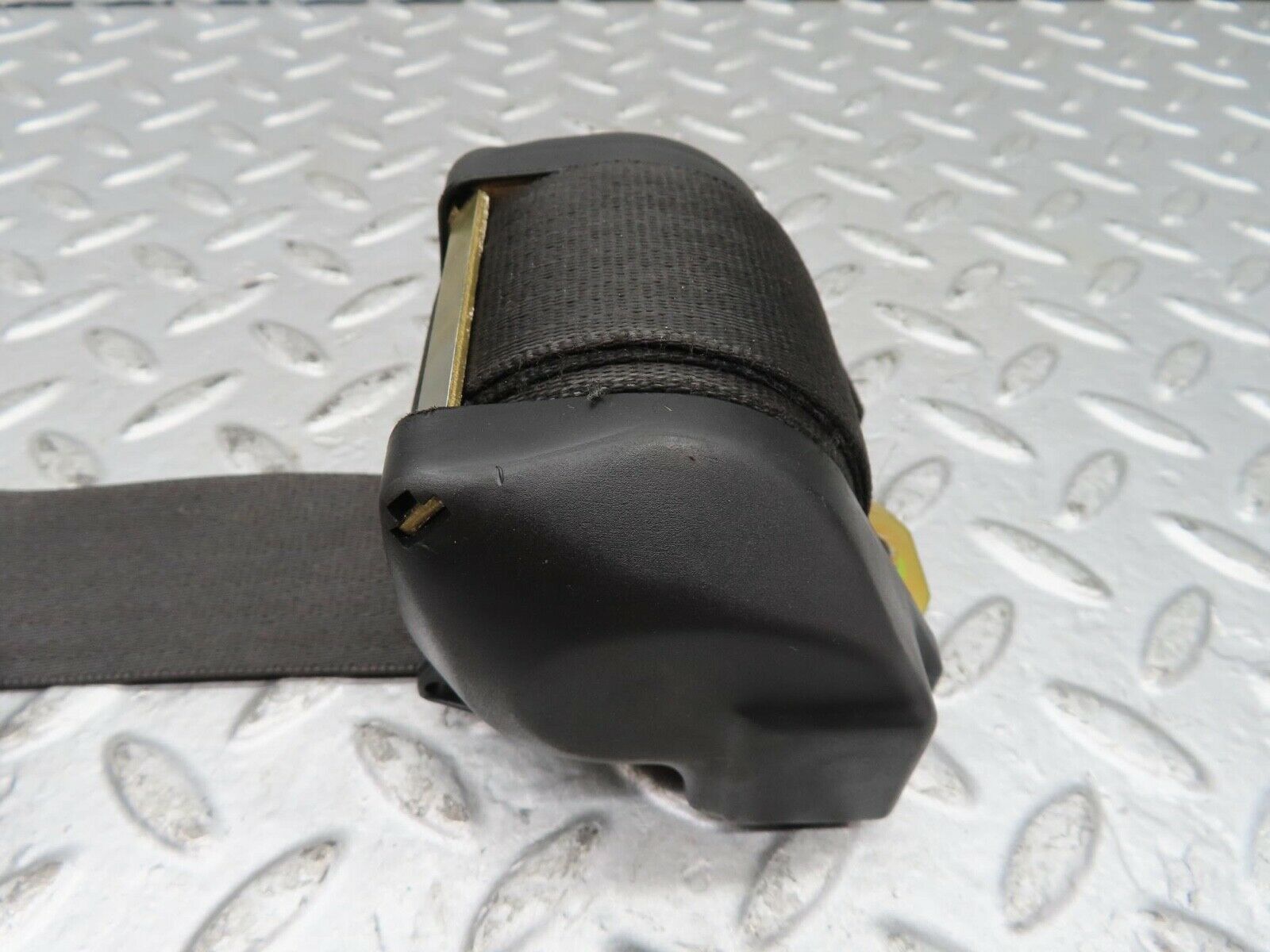 7011 Mercedes-Benz W123 230E Front Left Seat Belt With Buckle 1238602586