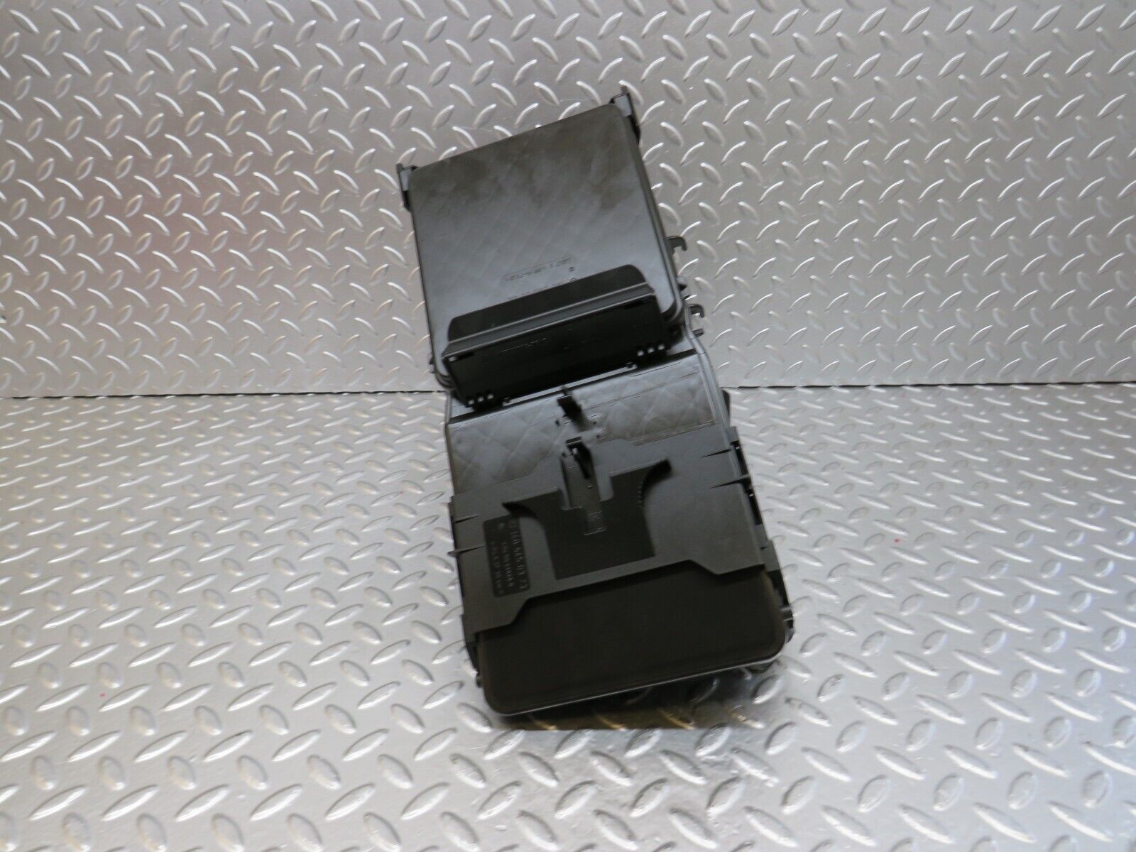 24722 Mercedes-Benz W140 S320 Fuse Box 1405400750