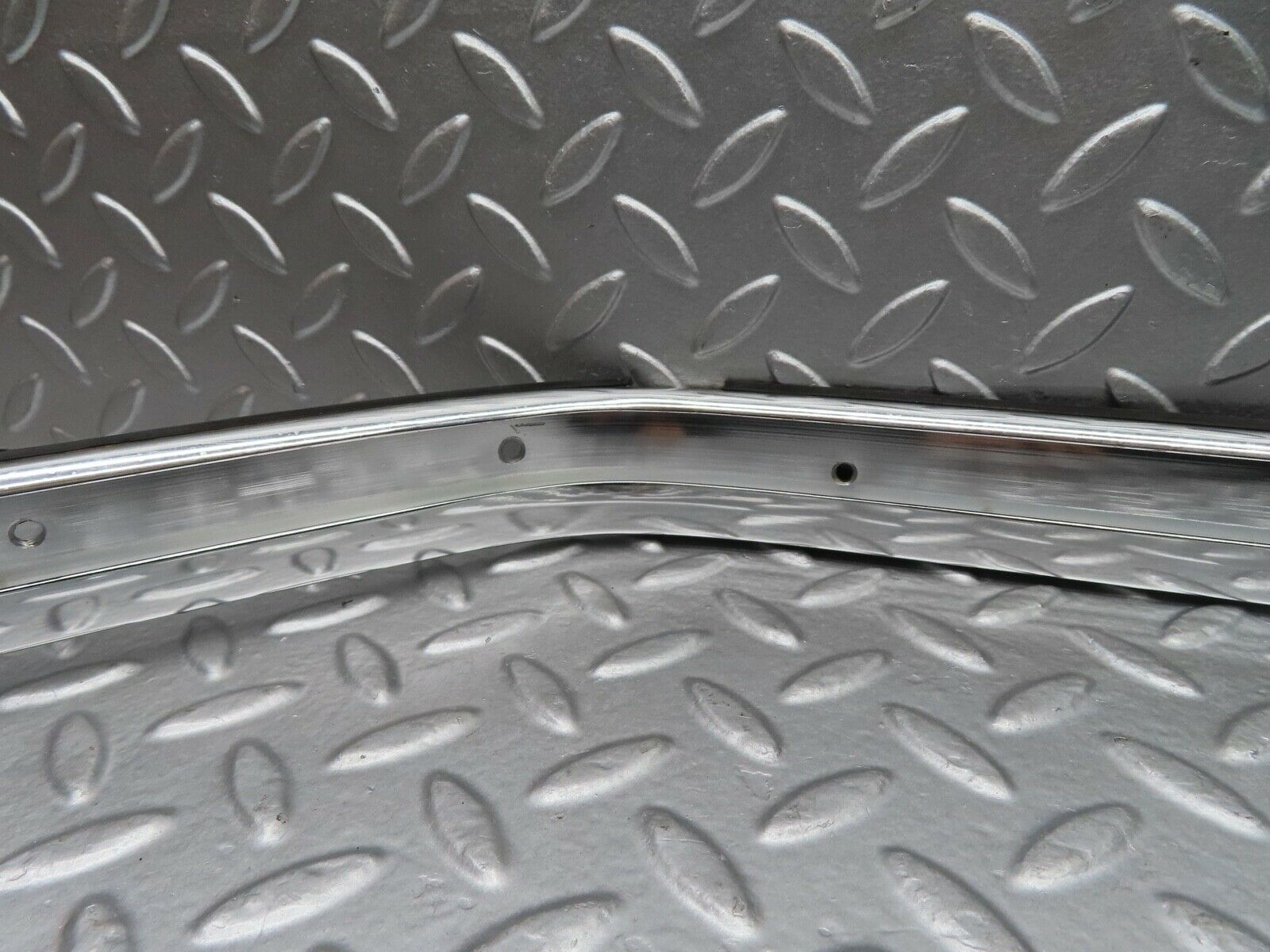 20954 Mercedes-Benz W114 250CE Coupe Roof Chrome Moulding Trim Right Side