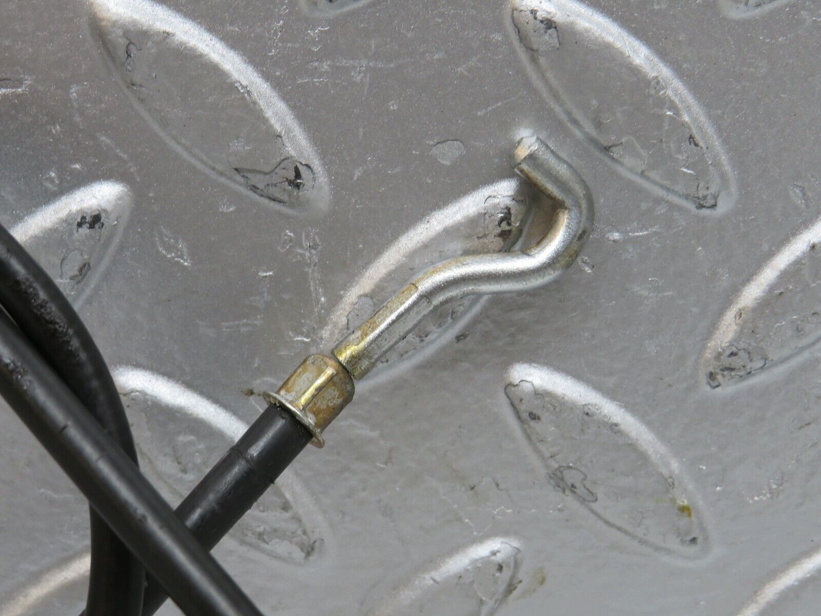 29151 Mercedes-Benz C124 320CE Coupe Door Lock Cable