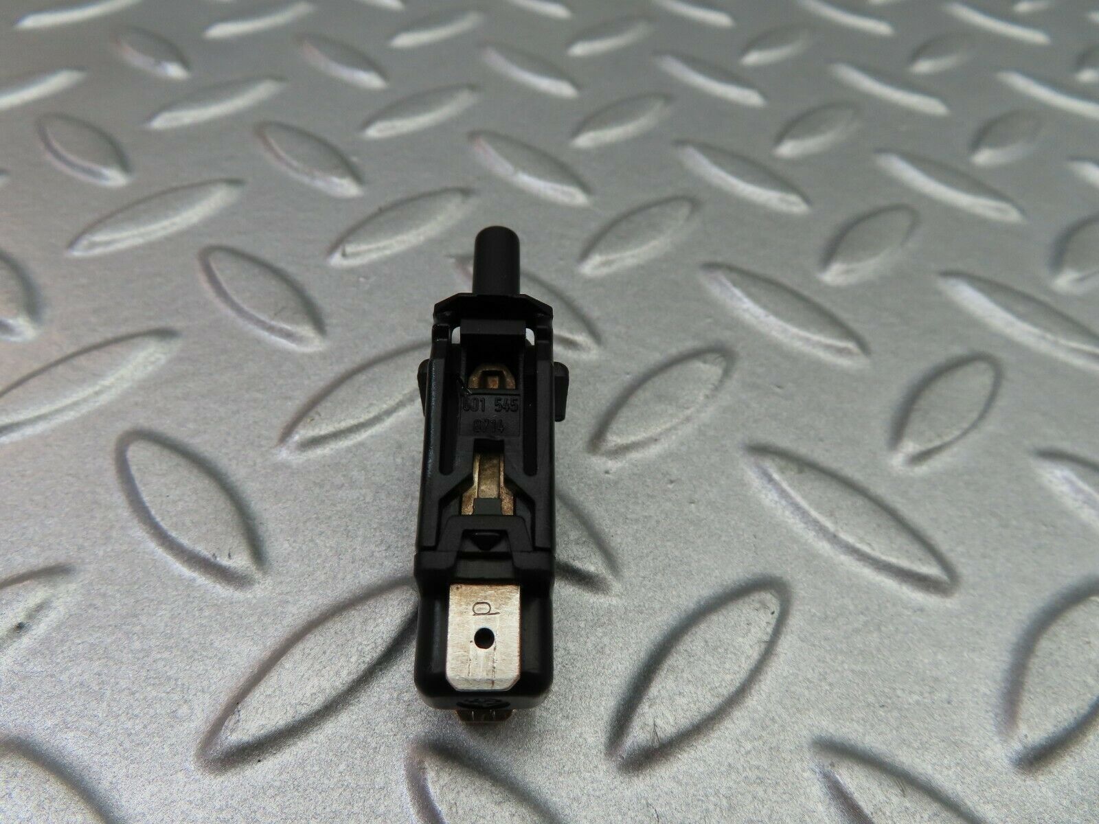 6101 Mercedes-Benz W126 380SE Door Contact Switch 0015458714