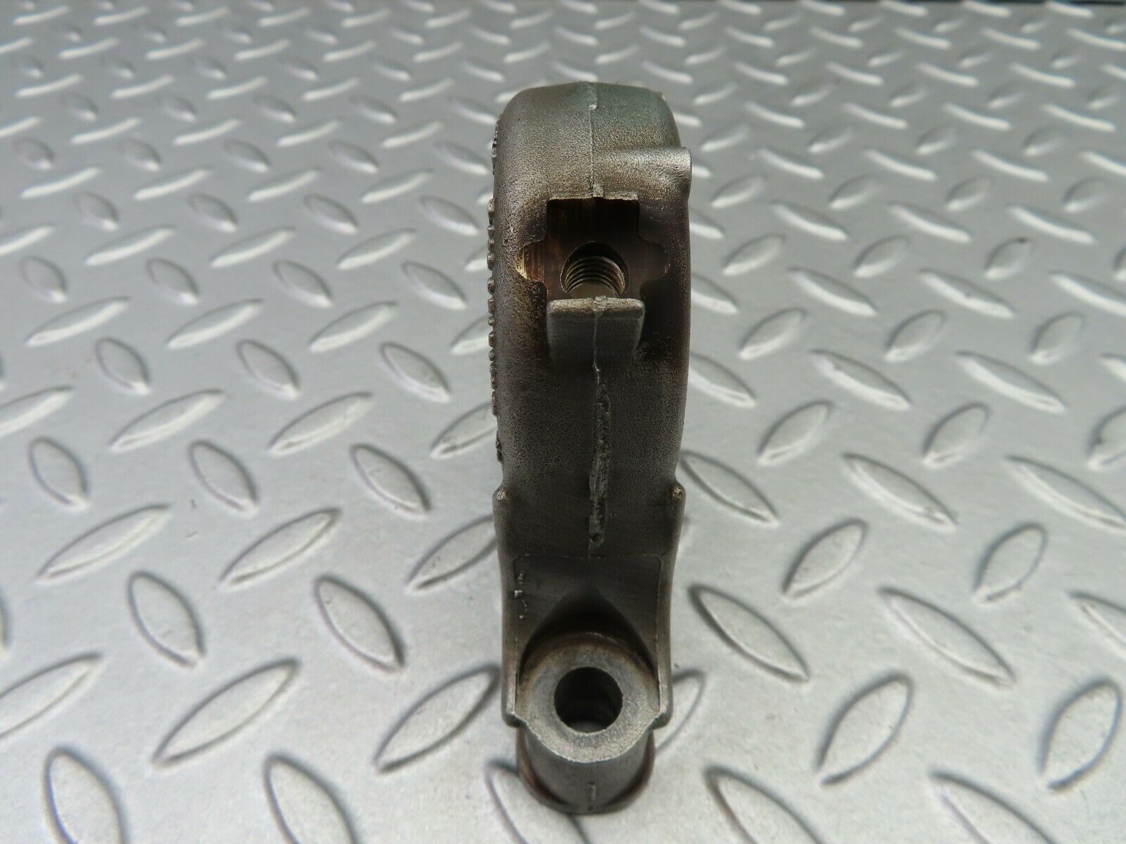 6294 Mercedes-Benz W126 380SE Camshaft Bearing Tower 1160515118