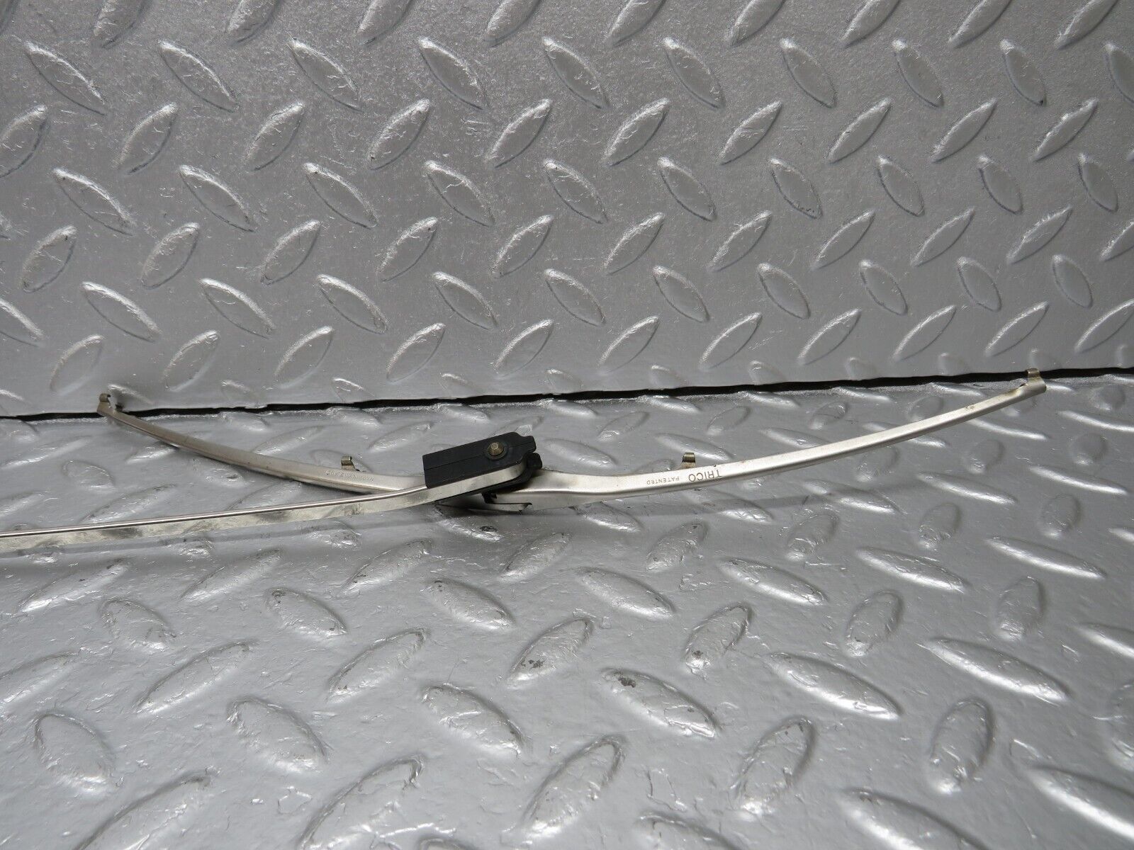 40373 Mercedes-Benz W110 230 Windscreen Wiper Arm Left Side