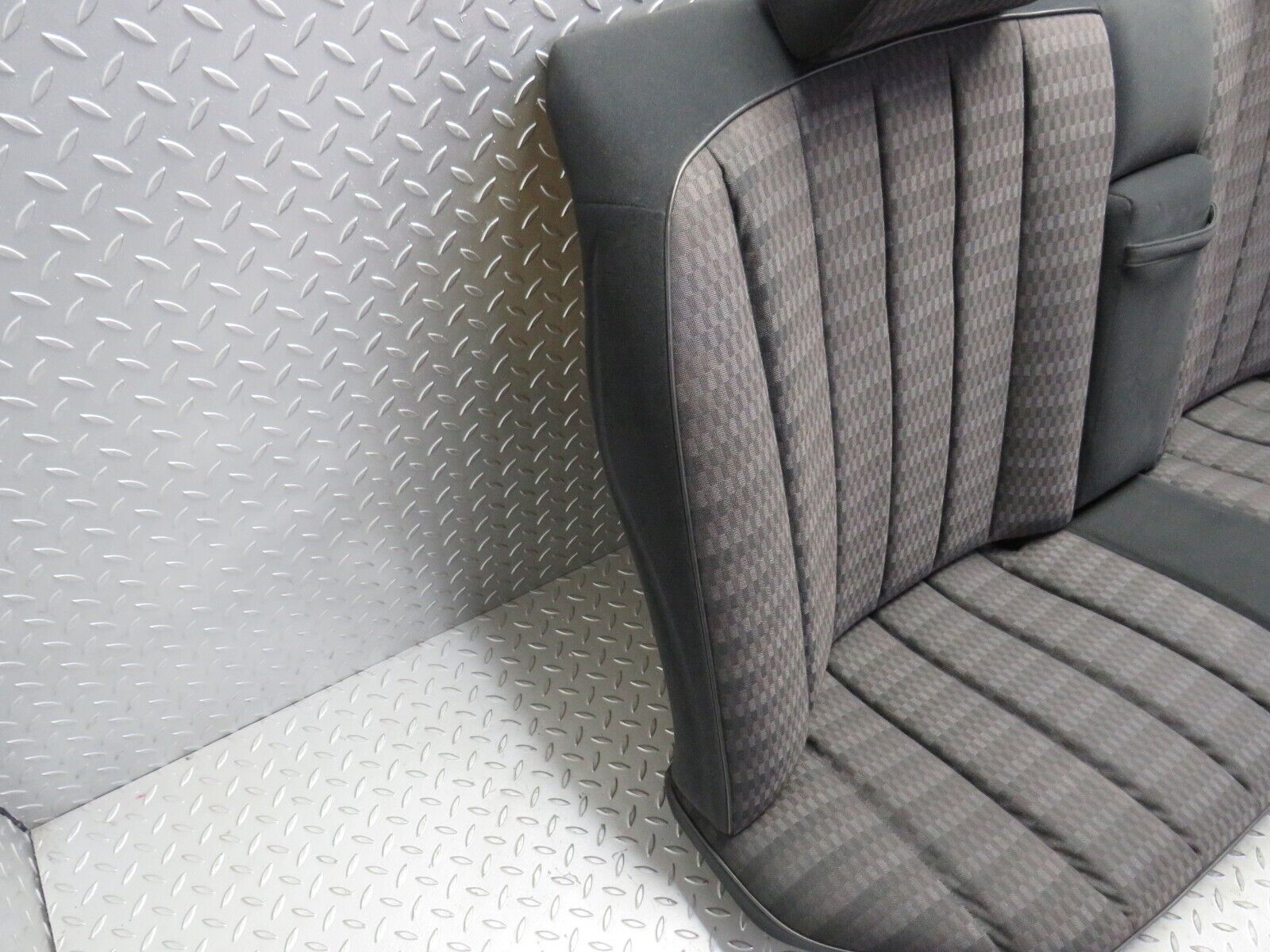 31552 Mercedes-Benz W201 190LE 1.8L Rear Seat Black 2019204130