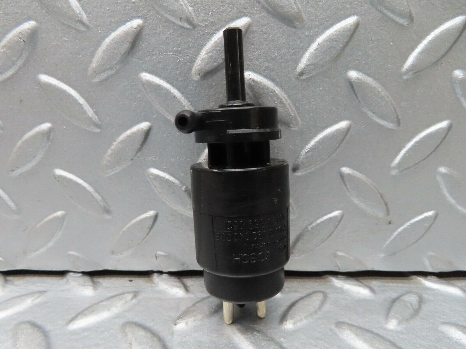 17239 Mercedes-Benz R129 300SL Coupe Windscreen Washer Pump Bosch 1248690621