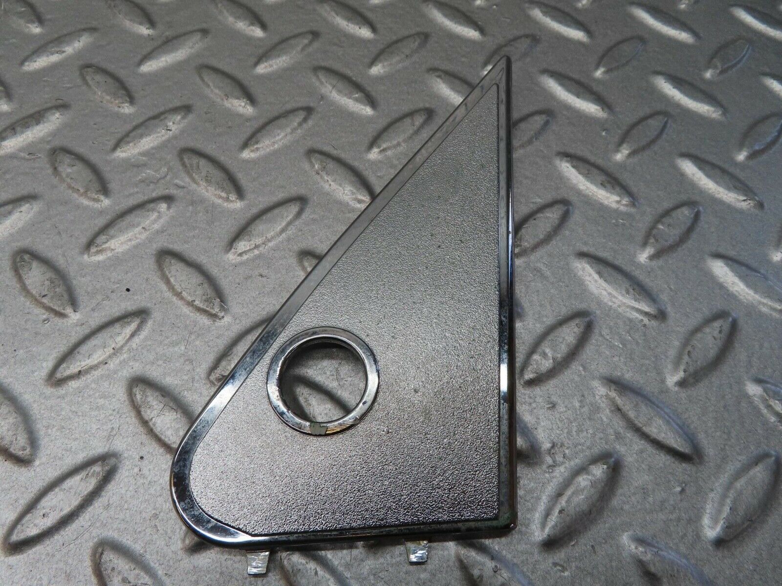 13619 Mercedes-Benz W123 200 Mirror Triangle Cover Right Side 1237250811