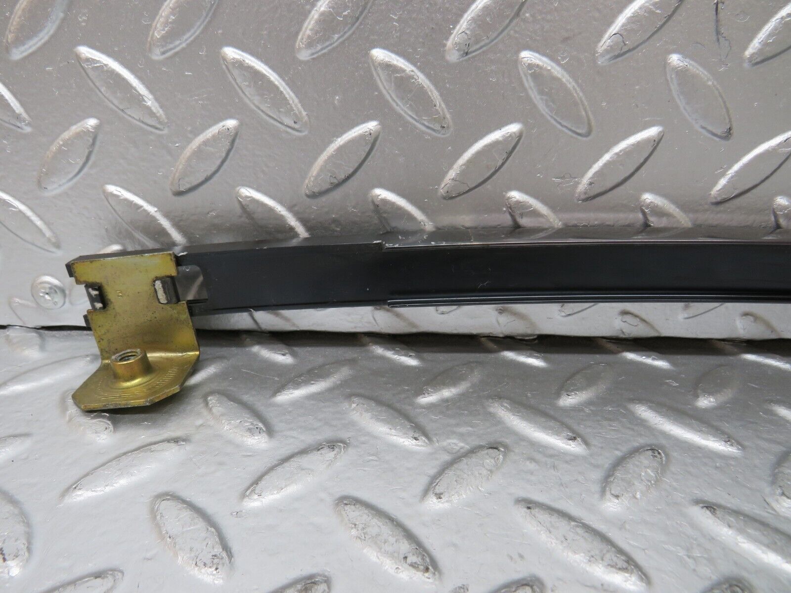 25873 Mercedes-Benz W124 280E Rear Left Door Window Channel