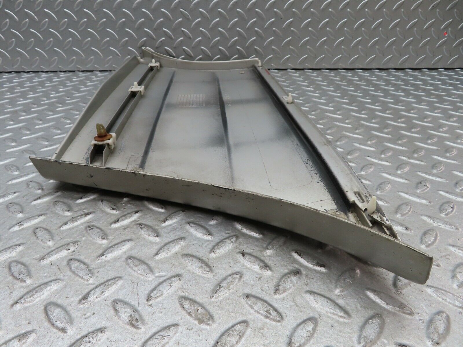 19320 Mercedes-Benz C140 CL420 Coupe Rear Right Fender Wing Lower Trim 1406908640