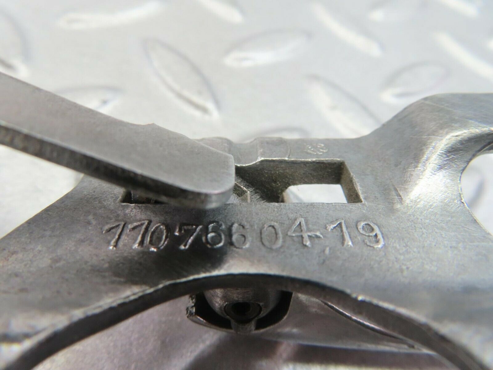 8352 Mercedes-Benz W108 Right Interior Door Handle 1107660419