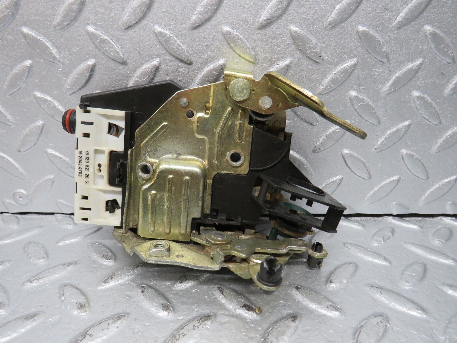 39464 Mercedes-Benz R129 320SL Coupe Right Door Lock Mechanism 1298212651