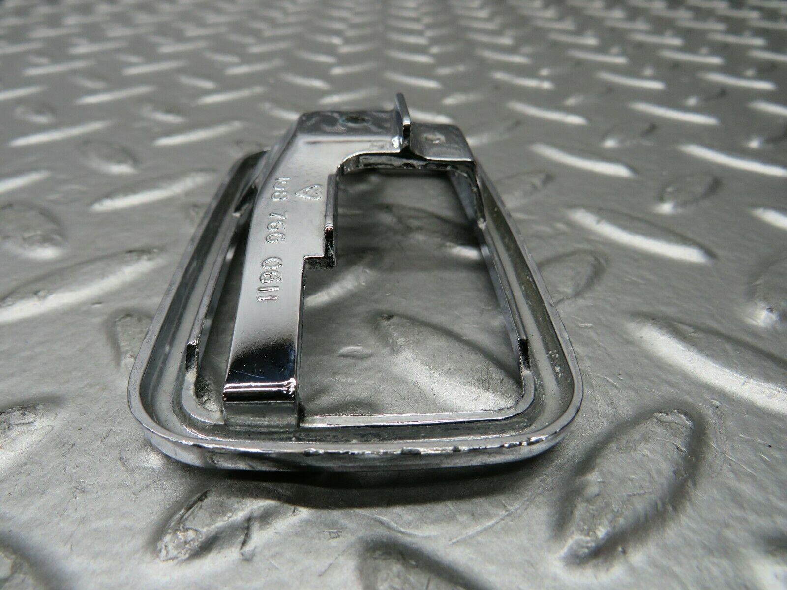 22979 Mercedes-Benz C123 230CE Chrome Frame For Door Opener Right 1087660611