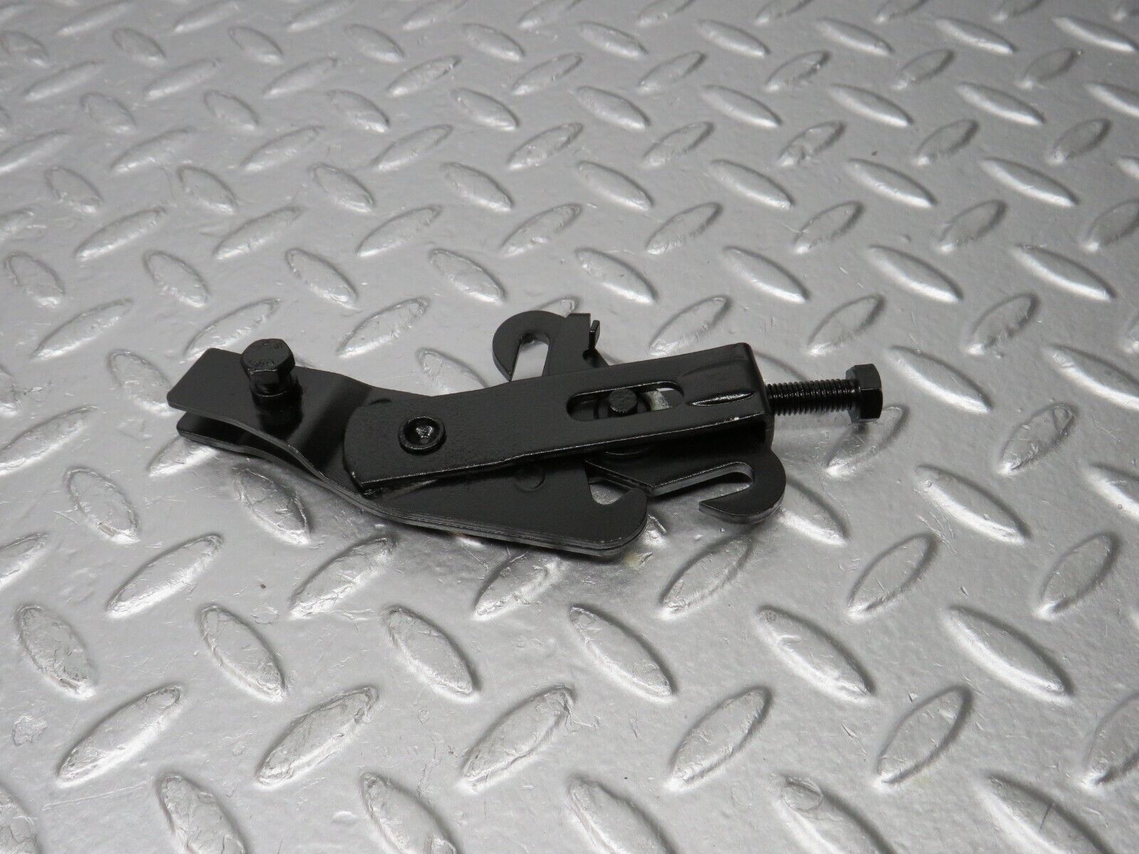 30905 Mercedes-Benz W201 190E 2.0L Handbrake Adjusting Handbrake Regulator