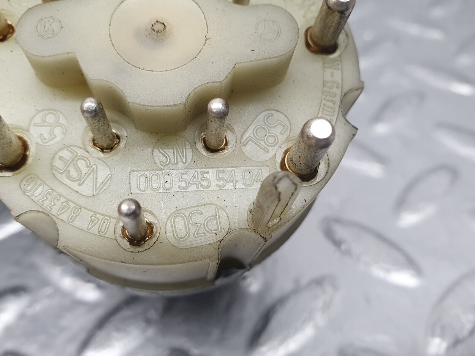 40918 Mercedes-Benz W126 300SE Headlight Switch 0005455404