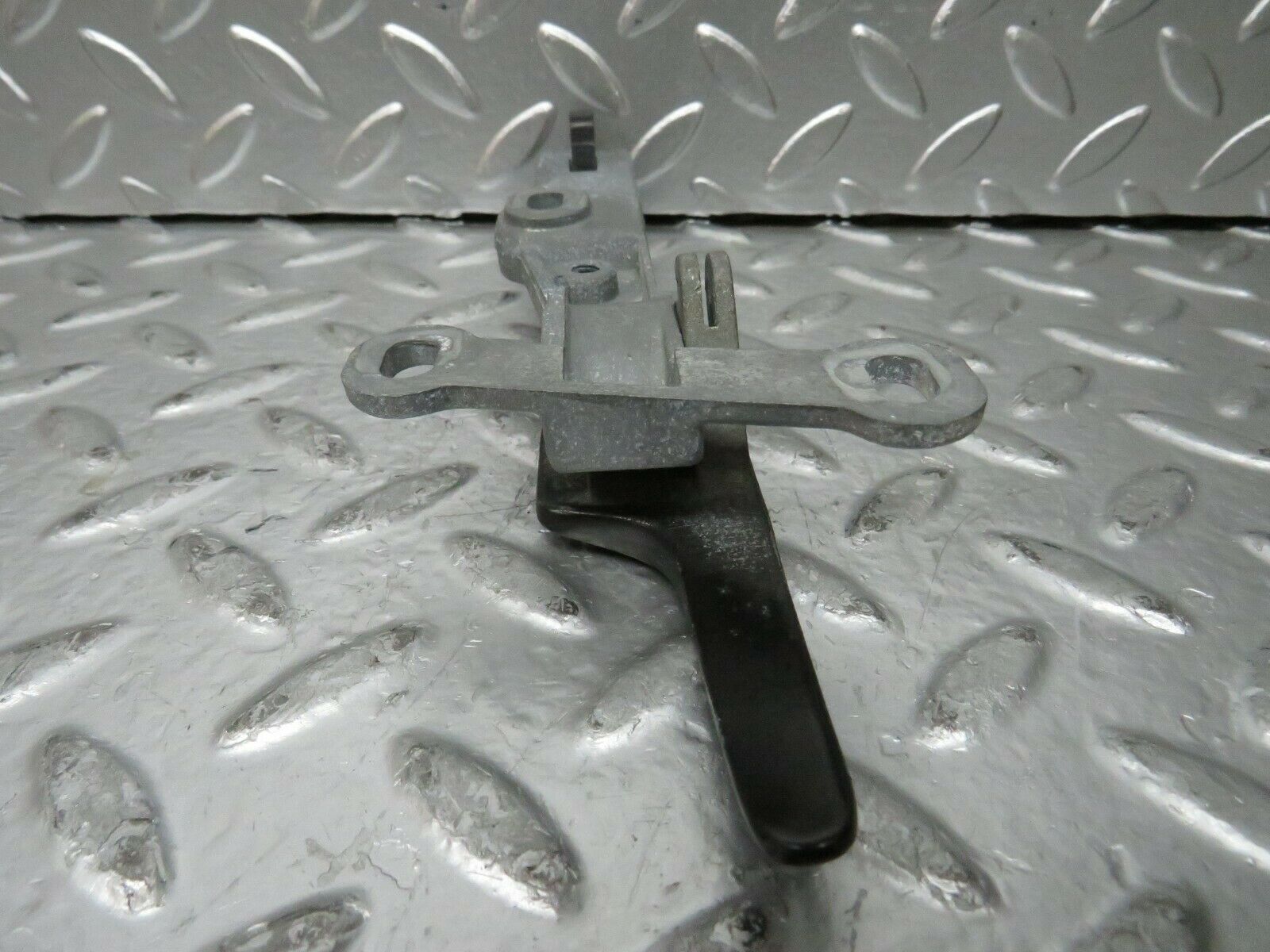 23758 Mercedes-Benz C107 450SLC Coupe Left Interior Door Handle