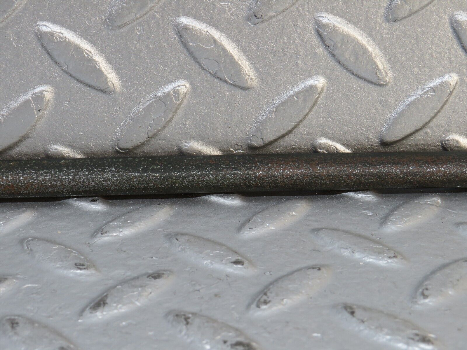 40489 Mercedes-Benz W110 230 Roof Chrome Trim Left Side