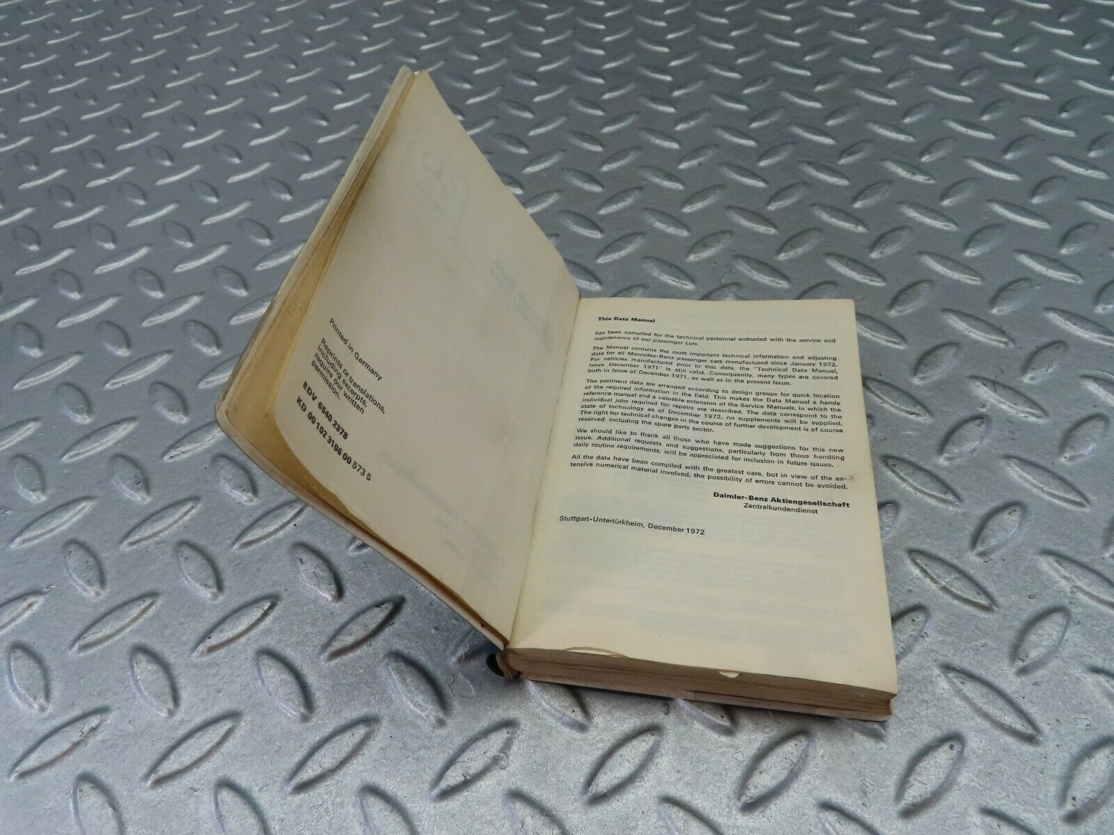 8023 Mercedes-Benz Technical Data Passenger Cars