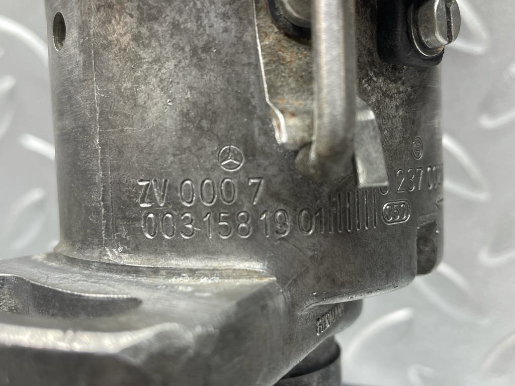 8340 Mercedes-Benz W201 Ignition Distributor 0237002084