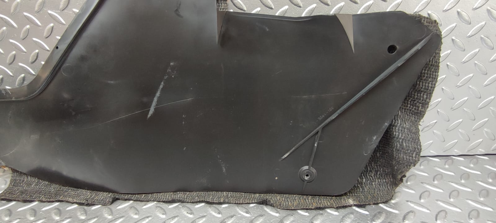 2440 Mercedes-Benz W123 280E Centre Console Carpet Black Left Side