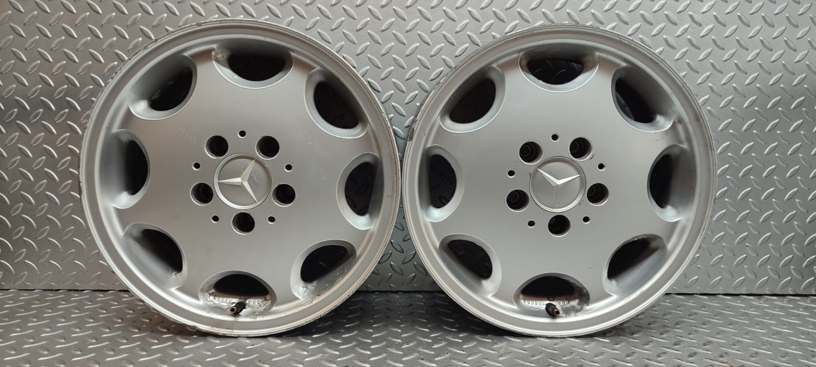 12109 Mercedes-Benz Alloy Wheel Set 6.5Jx15H2 ET37