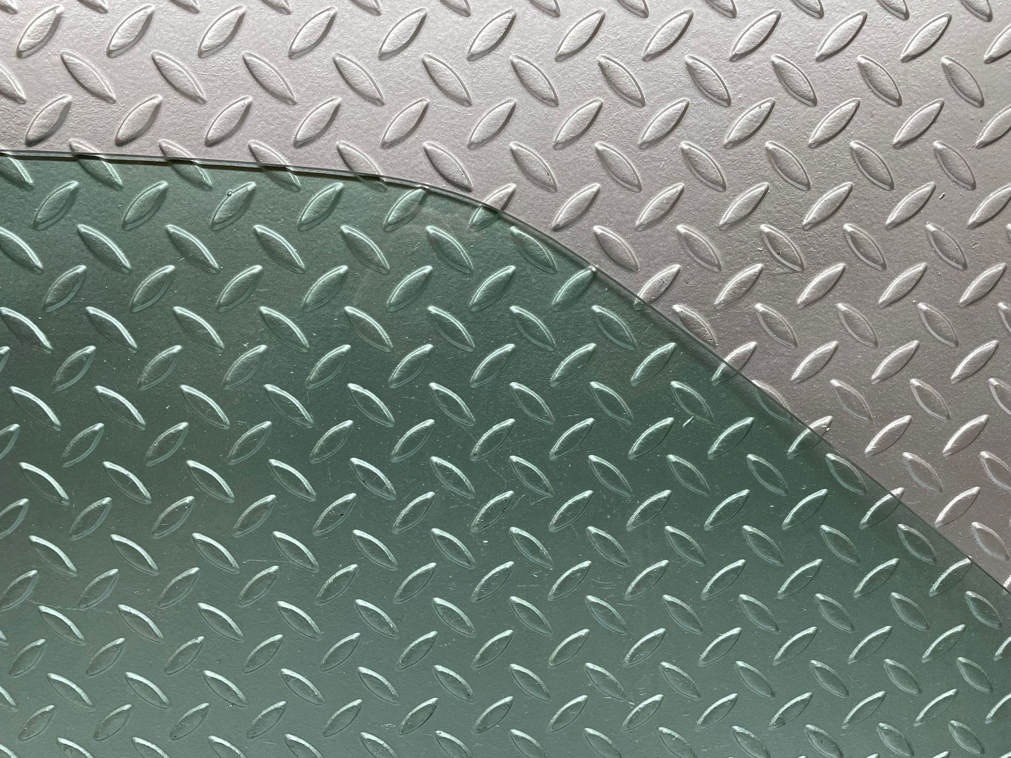 29198 Mercedes-Benz W124 230E Front Left Door Window Glass