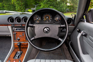 classic Mercedes steering wheel