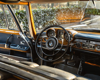 Mercedes W111 classic wood dashboard steering wheel interior photo
