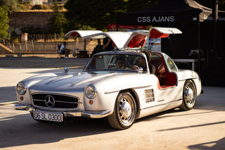 Mercedes 300SL Gullwing car