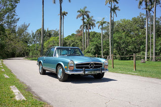 Mercedes W113 Pagoda classic light blue roadster coupe front photo