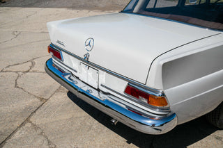 Mercedes W111 230 classic white rear boot chrome bumper photo