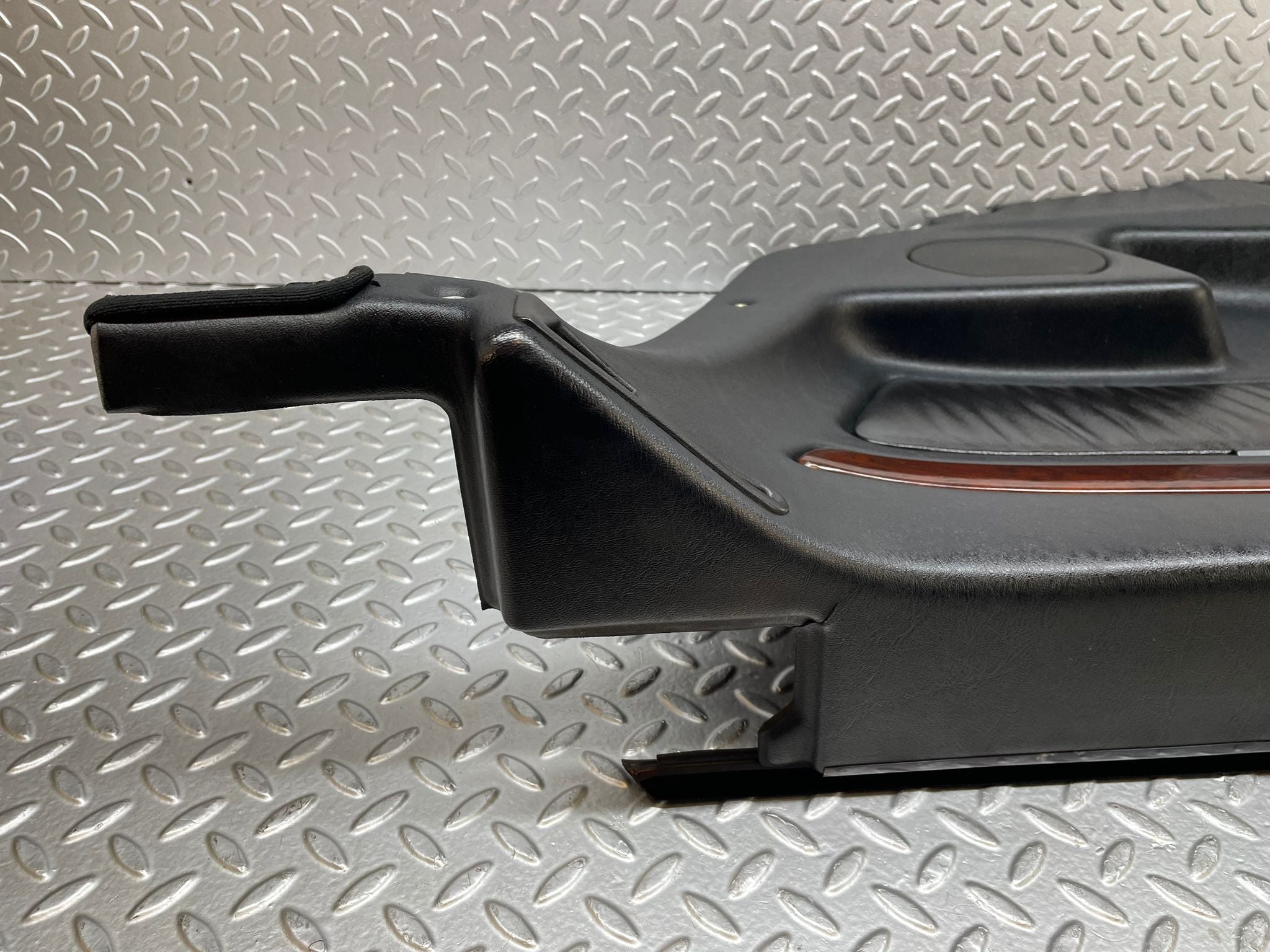 37872 Mercedes-Benz A124 320E Cabriolet Rear Right Card Panel Black 1246904226