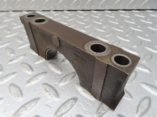 R107 SL crankshaft bearing holder block used OEM