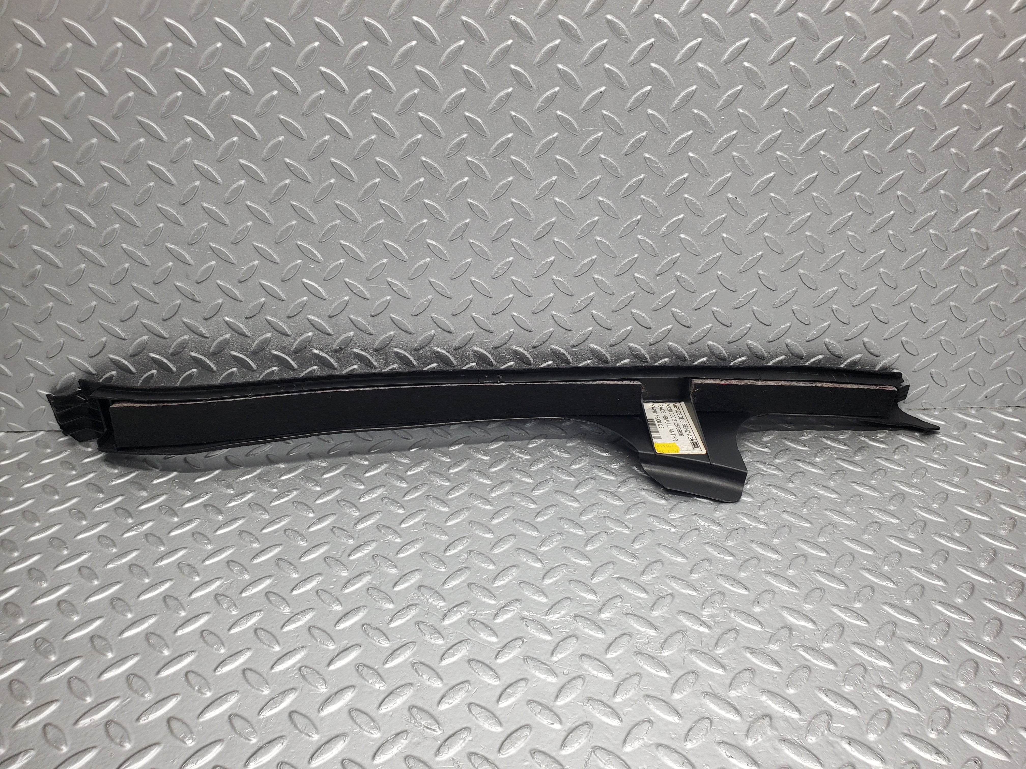 1628 Mercedes-Benz W220 S430 Rear Left Driver Wheel Housing Cover 2206902125