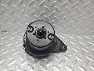 W105 Ponton wiper motor used OEM