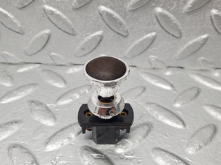 1686 Mercedes-Benz W105 219 PONTON Bakelite Switch