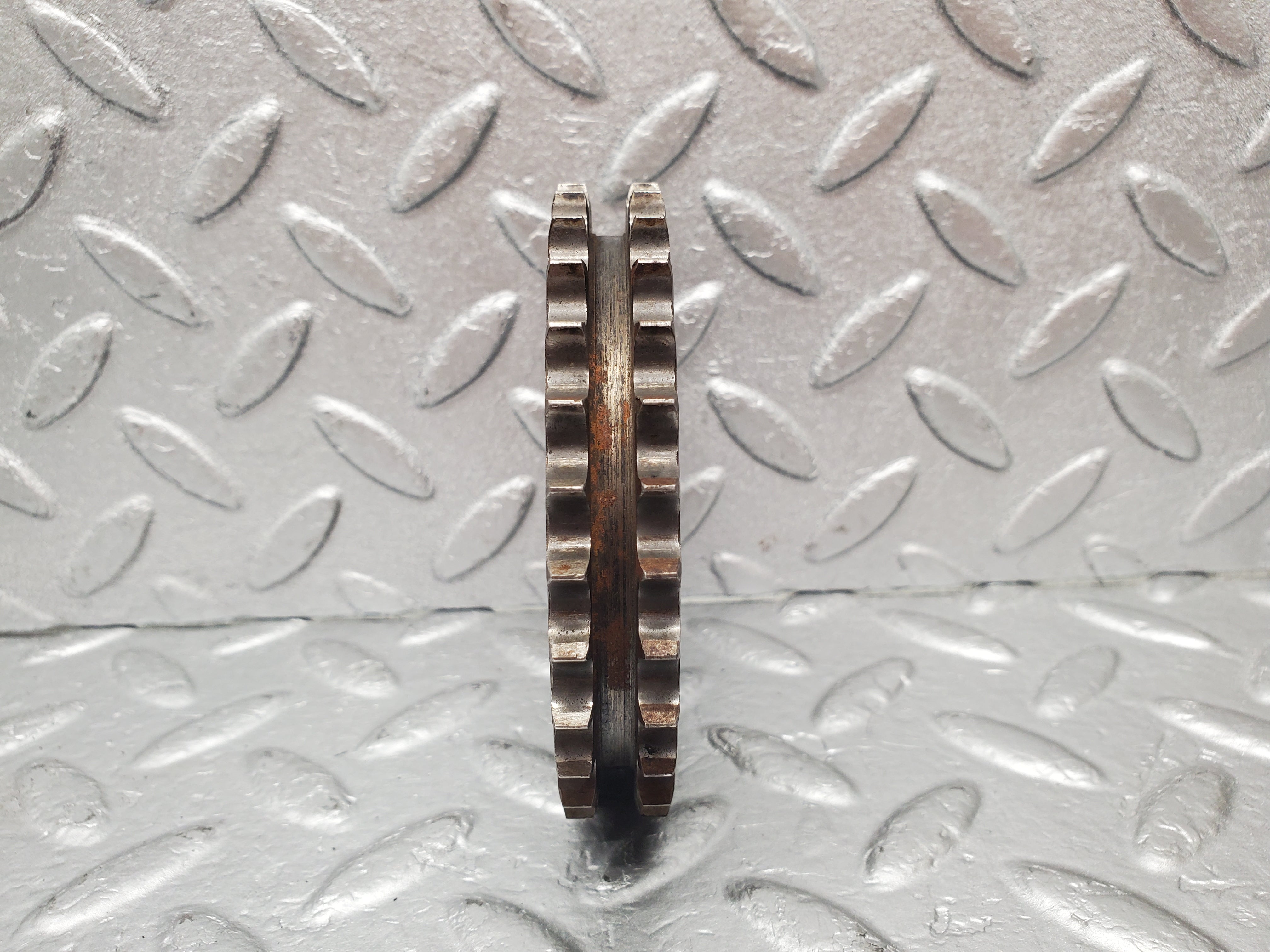 1705 Mercedes-Benz W105 219 PONTON Camshaft Sprocket 1800520302