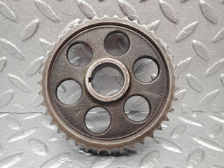 W105 Ponton camshaft timing gear used OEM