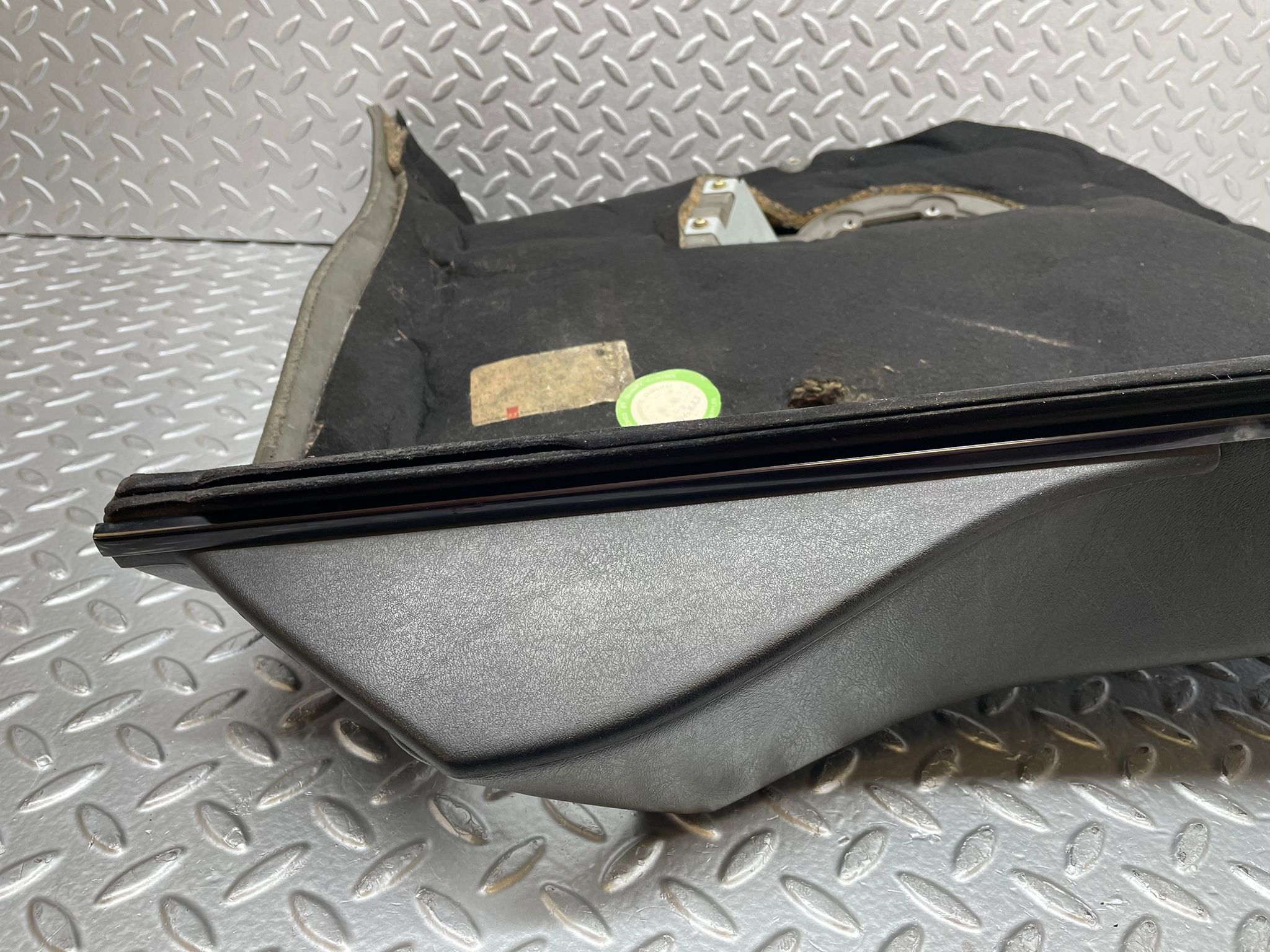 37872 Mercedes-Benz A124 320E Cabriolet Rear Right Card Panel Black 1246904226