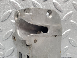 W120 Ponton door lock right used OEM