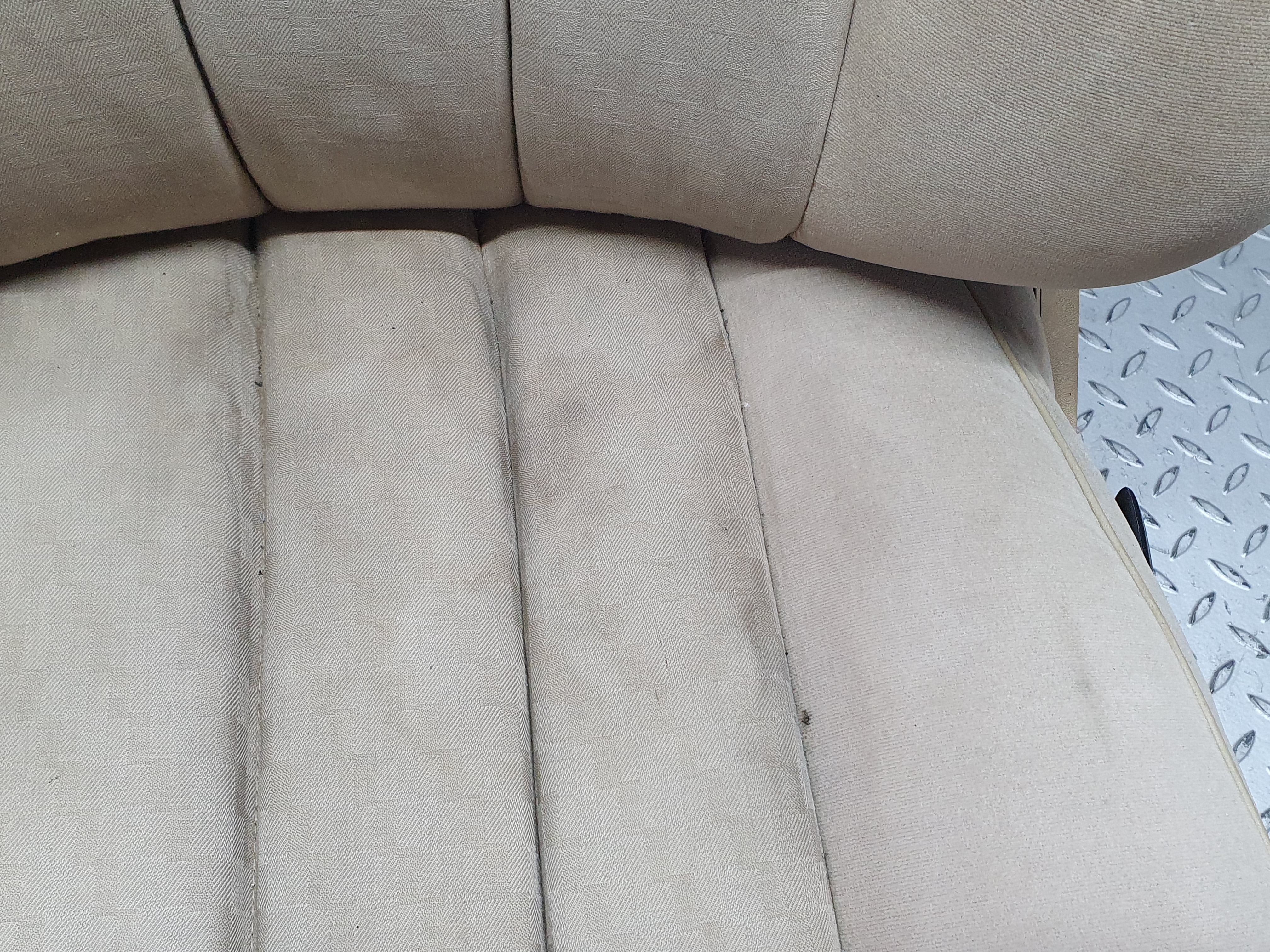 41133 Mercedes-Benz W126 300SE Front Left Seat Passenger Seat Beige 1269102950