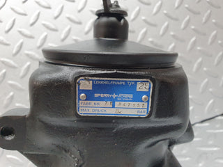 W116 power steering pump vickers type used OEM