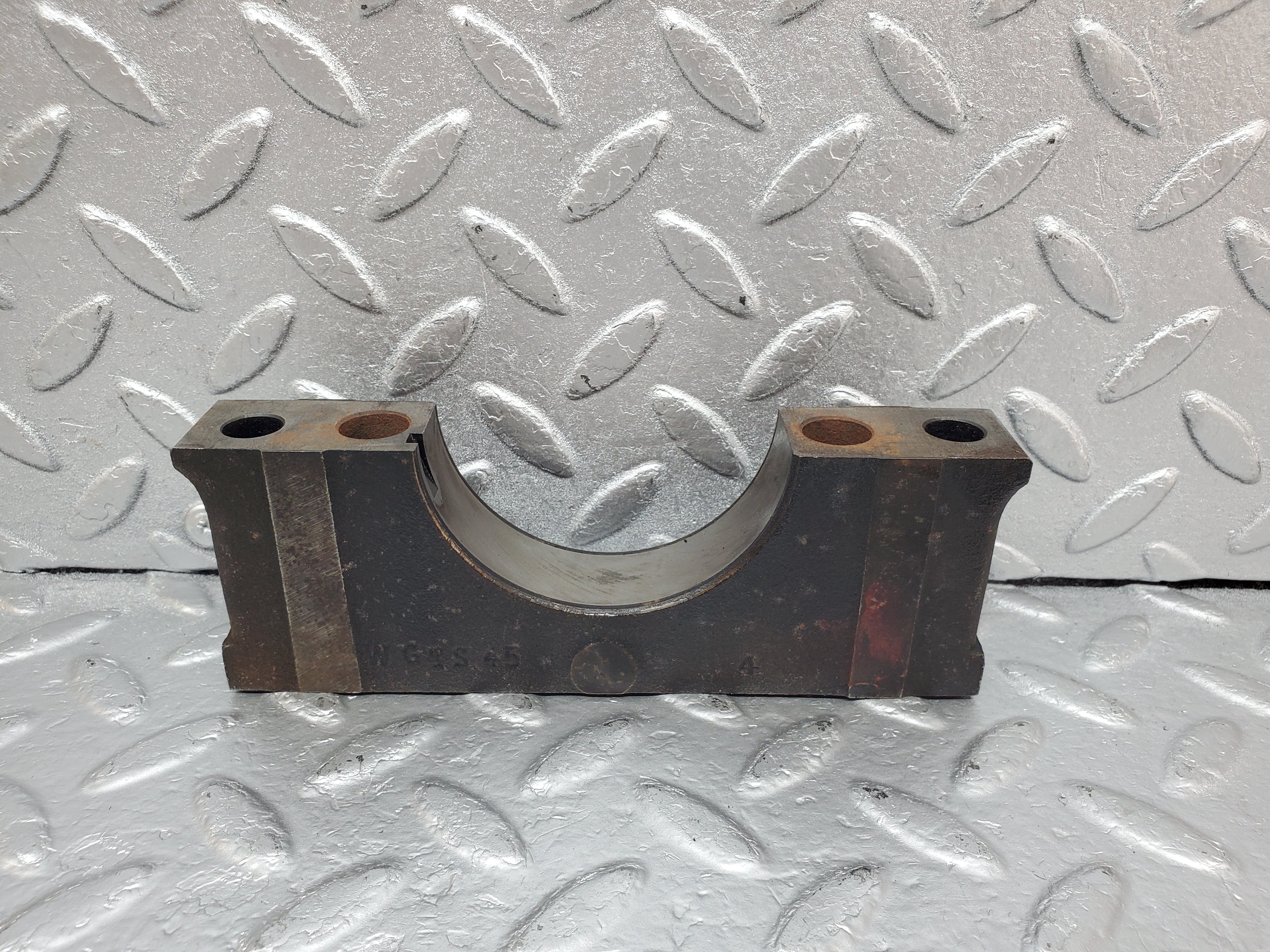 0919 Mercedes-Benz C107 350SLC Coupe Crankshaft Bearing Holder  1160110312