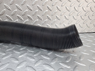 1022 Mercedes-Benz C123 230CE Air Duct Pipe Hose
